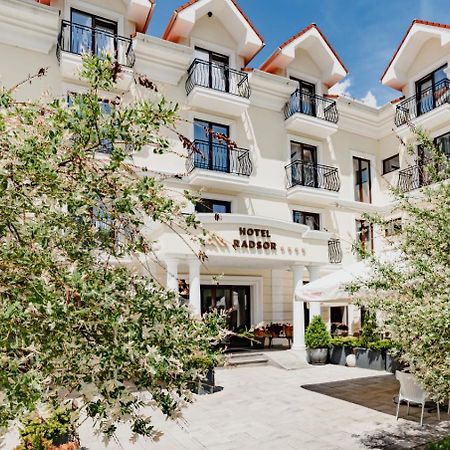 Radsor Hotel Rîşnov Exterior foto