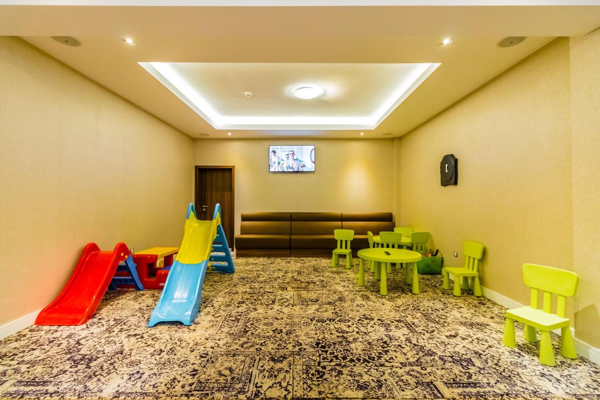 Radsor Hotel Rîşnov Exterior foto